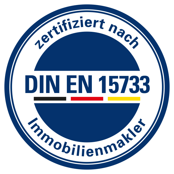 DIA Zert Logo DIN EN 15733 weiss.jpg.pagespeed.ce .yAQ6AKaQAZ